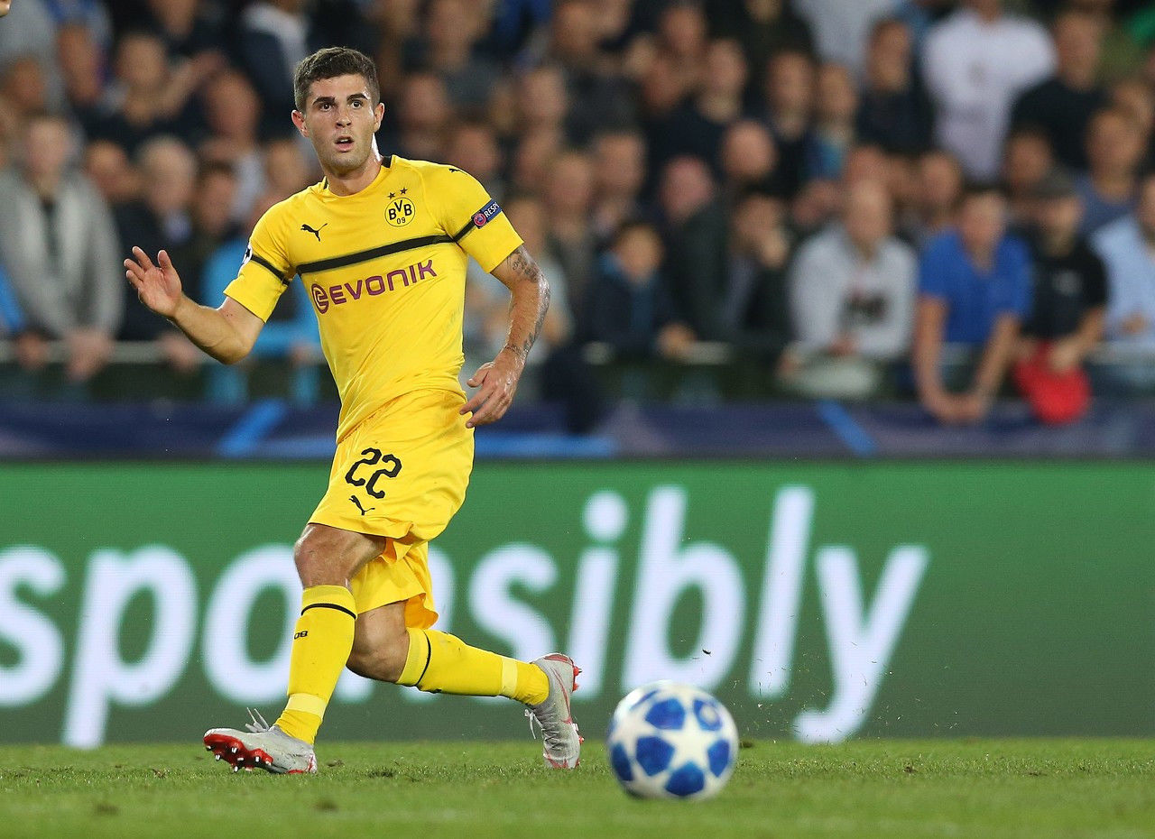 强调了年轻 强调了年轻